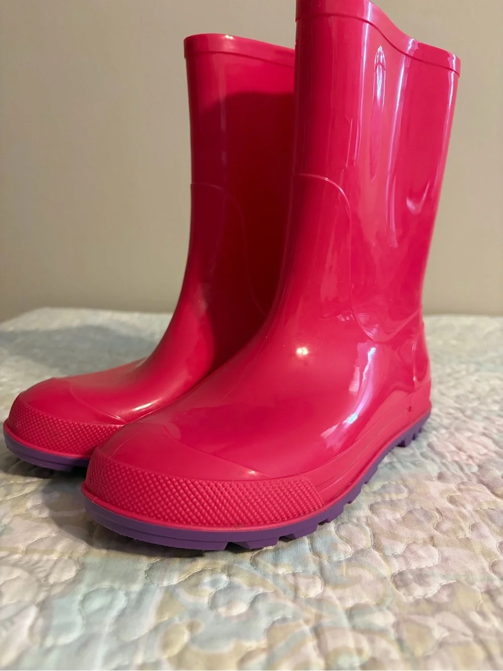 Wonder Nation Bright Pink Waterproof Rubber Rain Boots